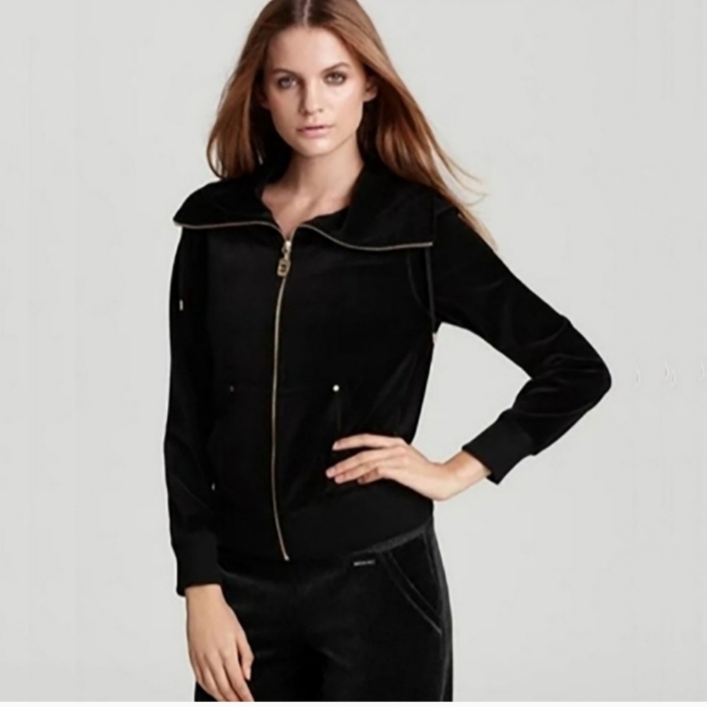 Michael kors zip up jacket size M